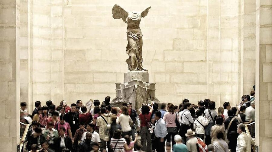 Paris: Louvre Guided Tour with Skip-the-Line Entry Tickets - What you’ll see: a guided path through eras and art styles