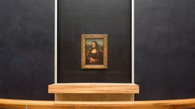 Louvre Masterpieces Private Tour with Reserved Entry