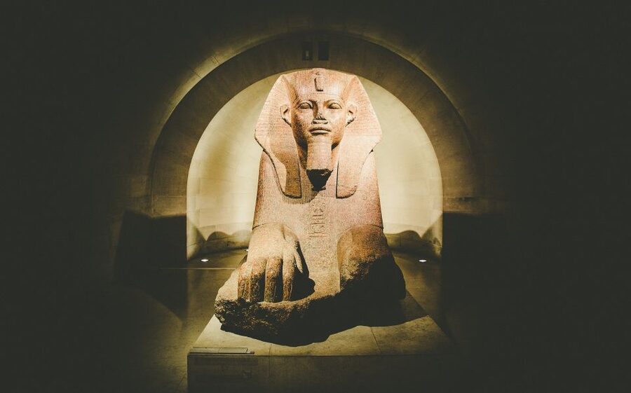 Paris: Louvre Masterpieces Private Tour with Reserved Entry - La Joconde (Mona Lisa): How Your Guide Makes the Most of Minutes