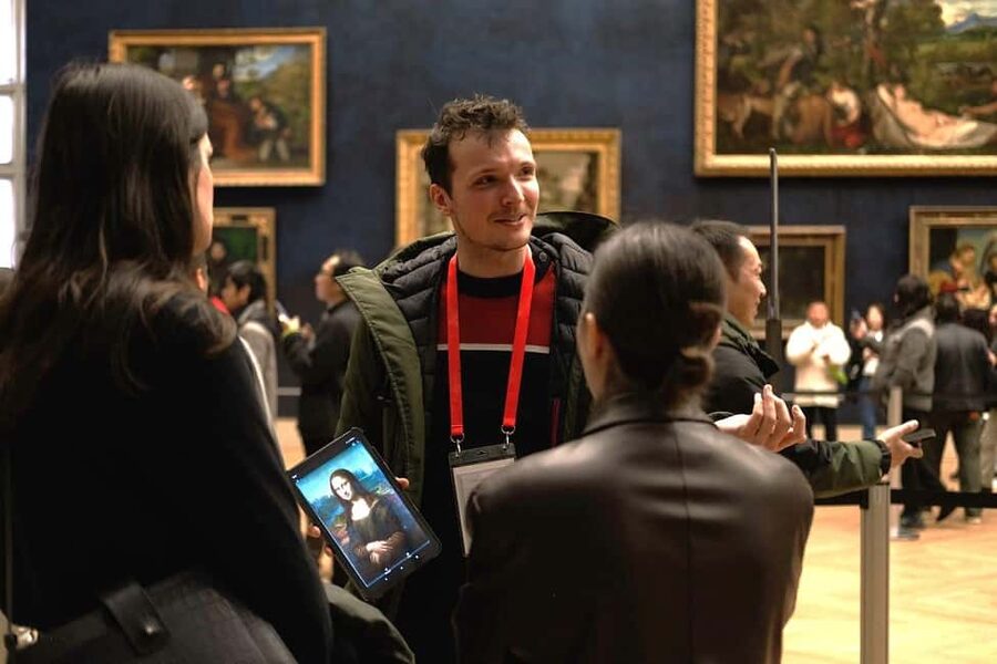 Paris: Louvre Masterpieces Tour with Pre-Reserved Tickets - Why this Louvre tour works: priority entry plus a smart 2-hour route