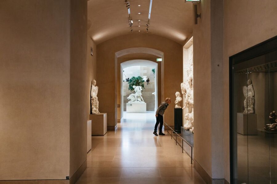 Paris: Louvre Museum Entry Ticket With Host and River Cruise - Why This Louvre and Seine Combo Works in One Day