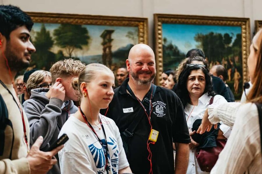 Paris: Louvre Museum Guided Tour - Key highlights you’ll feel right away