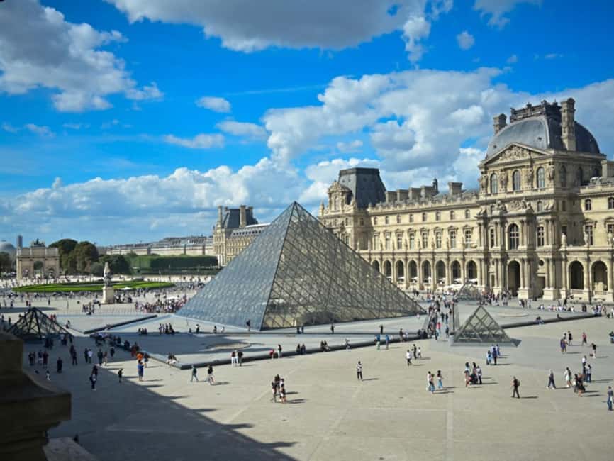Paris: Louvre Museum Guided Tour with Skip-the-Ticket-Line - Where you meet: Louis XIV in front of the Pyramid
