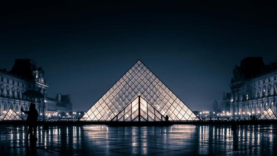 Paris: Louvre Museum Ticket with Optional Hosted - Price and value check: is $35 a good deal?