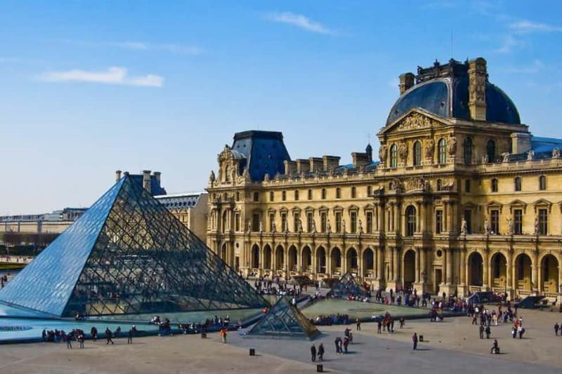 Paris: Louvre Must-See Tour with Reserved Entry Ticket - Logistics that can affect your timing (even with skip-the-line)