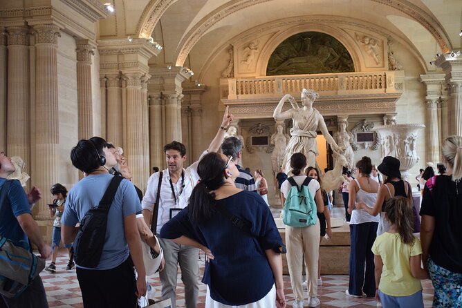 Paris Louvre Small Group Tour with Pre-Reserved Tickets - The 2-Hour Highlights Route: Mona Lisa and the Sculptures That Anchor the Visit