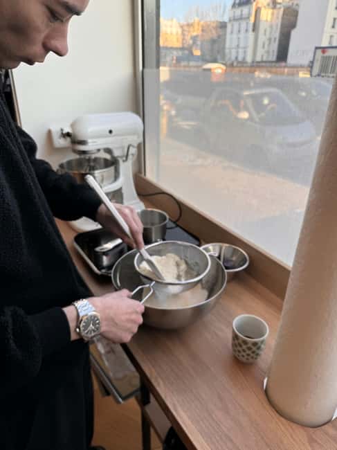 Paris: Macaron Baking Class in Central Paris - Price and value: what $122 buys you in the real world