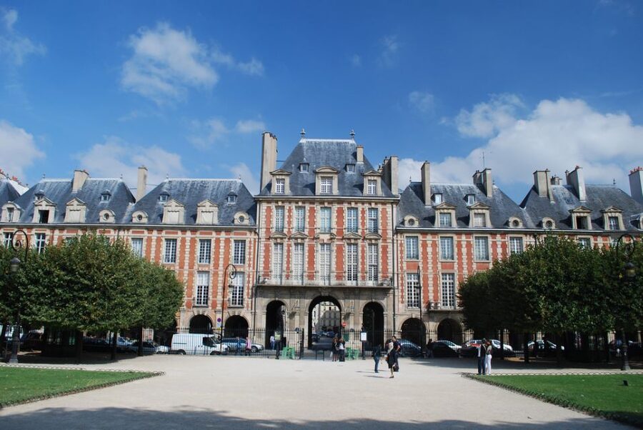 Paris Marais Quarter 2-Hour Private Walking Tour - Key highlights you will feel during the walk