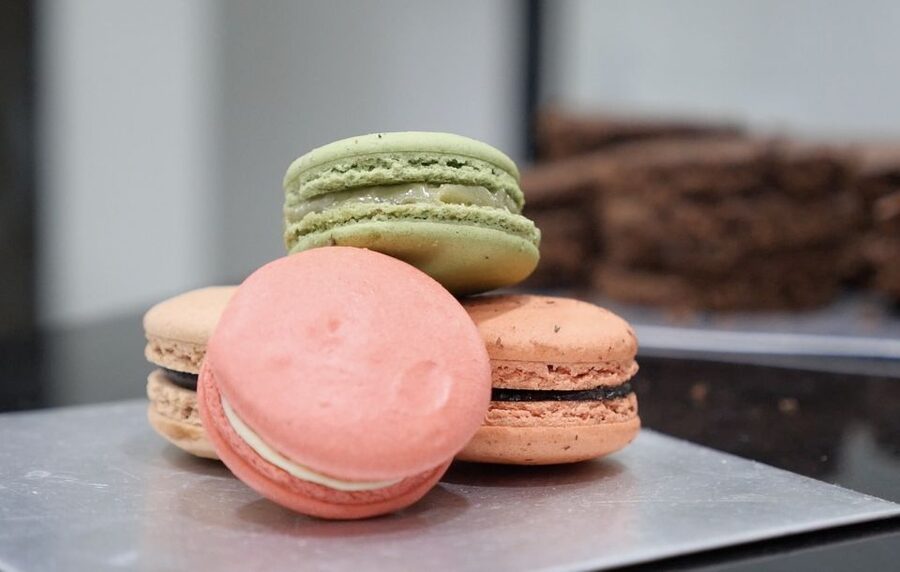Paris: Montmartre Food Tour with Full Meal - Price and value: what $117 really buys in Paris