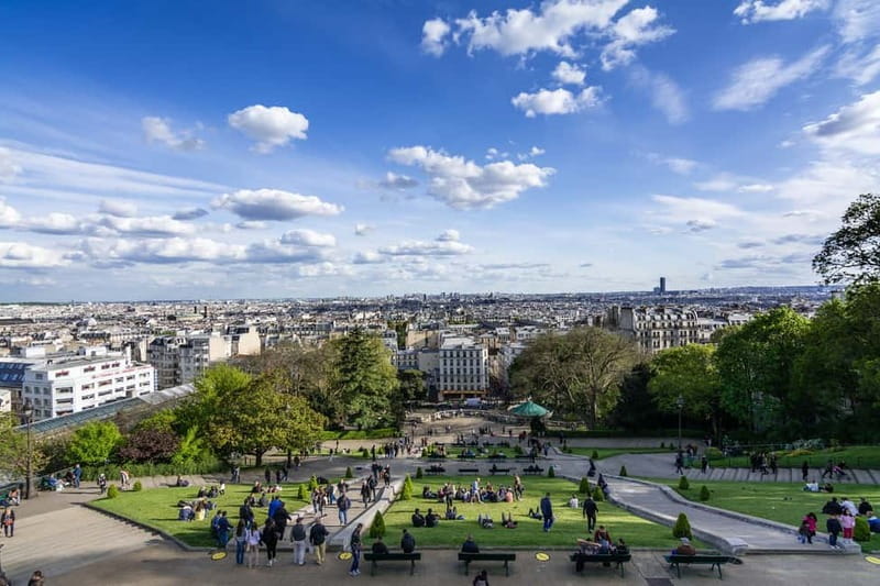 Paris: Montmartre Highlights Walking Tour with a Local Guide - Key reasons this Montmartre tour is worth your time