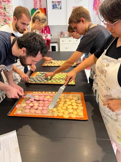 Paris: Montmartre Macaron Baking Workshop - Key highlights you will feel during the class