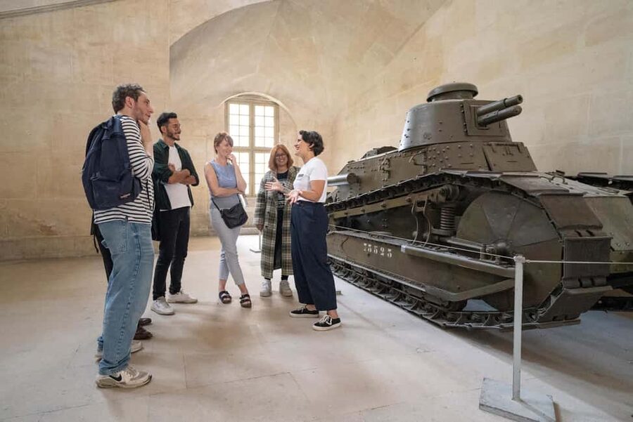 Paris: Napoleon’s Tomb & Invalides Small Group Guided Tour - The 90-minute flow that keeps Napoleon understandable
