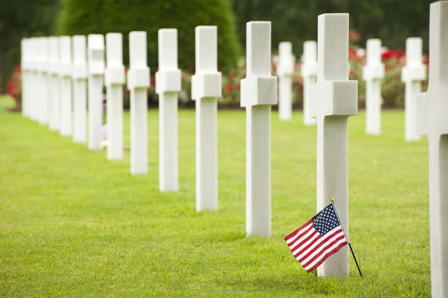 Paris: Normandy D-Day Sites Guided Day Trip with Lunch - Price and value: what you get for $117 per person
