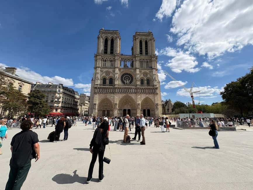 Paris: Notre Dame Exterior, Latin Quarter Tour and Pantheon - Jardin du Luxembourg: history plus space to slow down