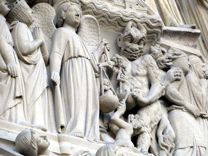 Paris: Notre Dame Exterior Private Tour - How Gothic Architecture Solves a Design Problem