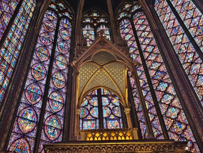 Paris: Notre Dame Outdoor Tour with Sainte-Chapelle / Crypt. - Key highlights to look for