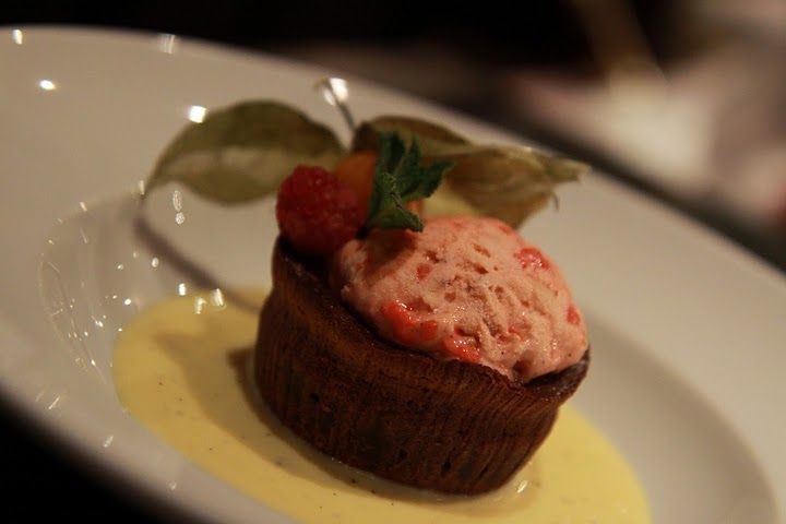 Paris: O Chateau's Wine Tasting Dinner - Price and value: what $140 buys you in Paris