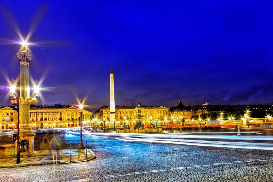 Paris: Panoramic Night Tour with Audio Guide and Host - Audio Guide Setup: Your Headset, Your Timing, Your Control