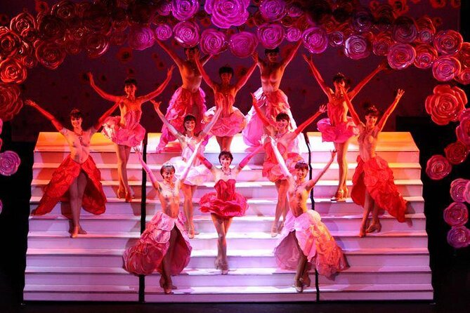Paris Paradis Latin Cabaret Dinner and Show - Why this cabaret dinner is a smart Paris night