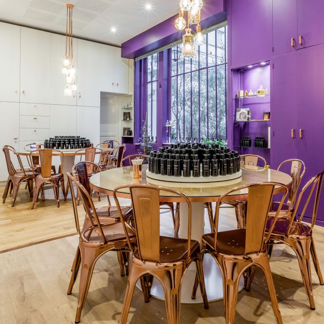 Paris: Perfume Creation Workshop - How the 1-Hour Workshop Actually Builds Your Perfume