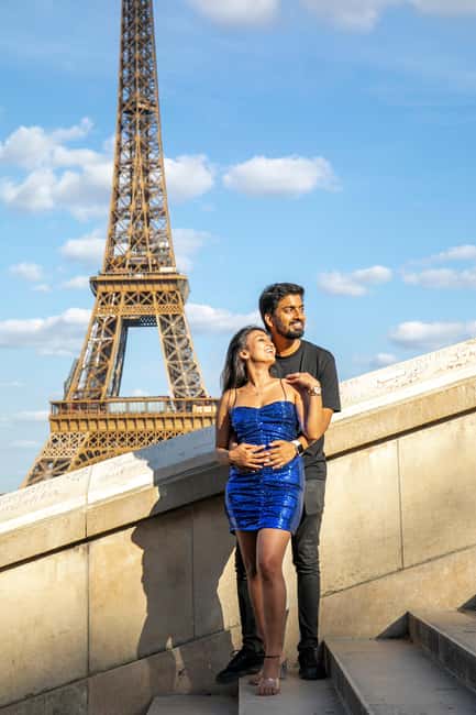 Paris: Photoshoot Around Eiffel Tower with 55 Edited Photos - Who This Photoshoot Fits Best