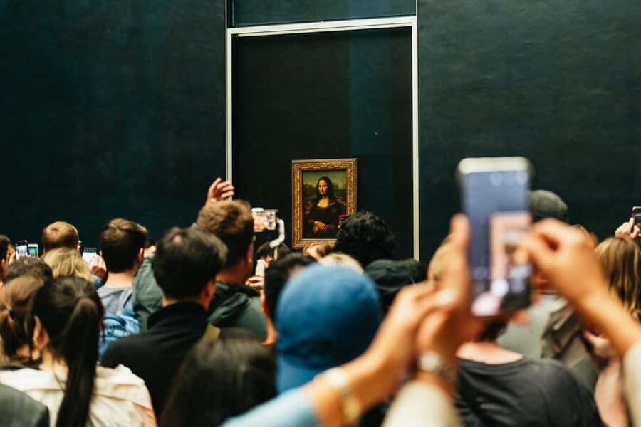 Paris: Priority Access Louvre with Host -Direct to Mona Lisa - Key Things That Matter Here