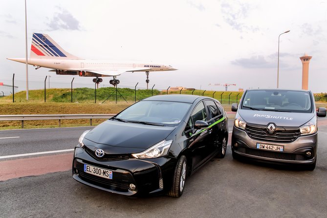 Paris Private Arrival Transfer from Charles de Gaulle (CDG) or Orly (ORY) - Fixed Price and A/C Comfort, So You Can Stop Stressing