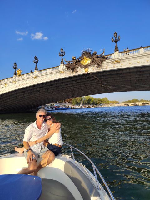 Paris Private Boat Seine River with Captain Guide - Key highlights at a glance