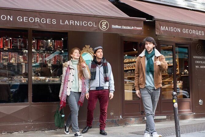 Paris Private Custom Tour with a Local Guide, Hidden Gems & Highlights - Why a private walking tour works better in Paris