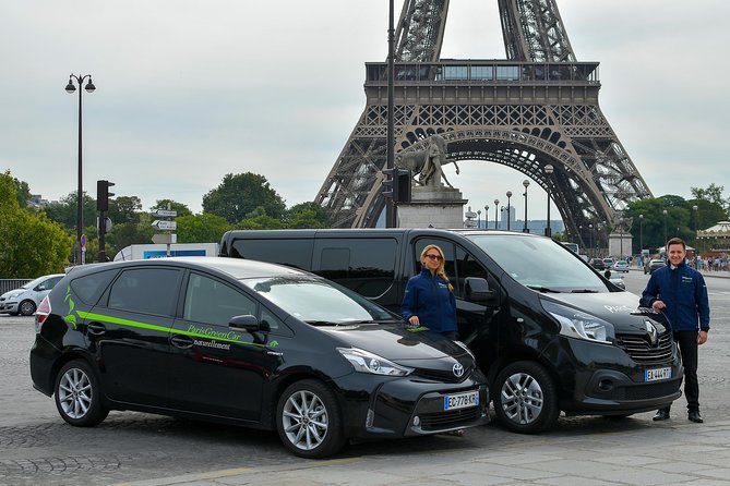 Paris Private Departure Transfer Charles de Gaulle (CDG) or Orly (ORY) - Night timing and the extra cost window
