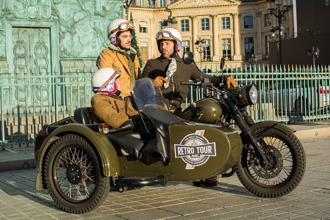 Paris Private Flexible Duration Guided Tour on a Vintage Sidecar - Meeting at Place Saint-Michel and building your best timing