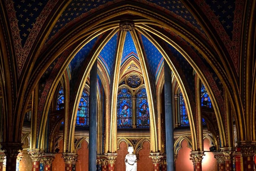 Paris: Sainte-Chapelle, Conciergerie, Notre Dame Guided Tour - Key highlights worth planning for