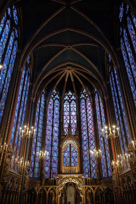 Paris: Sainte-Chapelle, Conciergerie, Notre Dame Guided Tour - If Notre-Dame inside is your goal, plan it separately