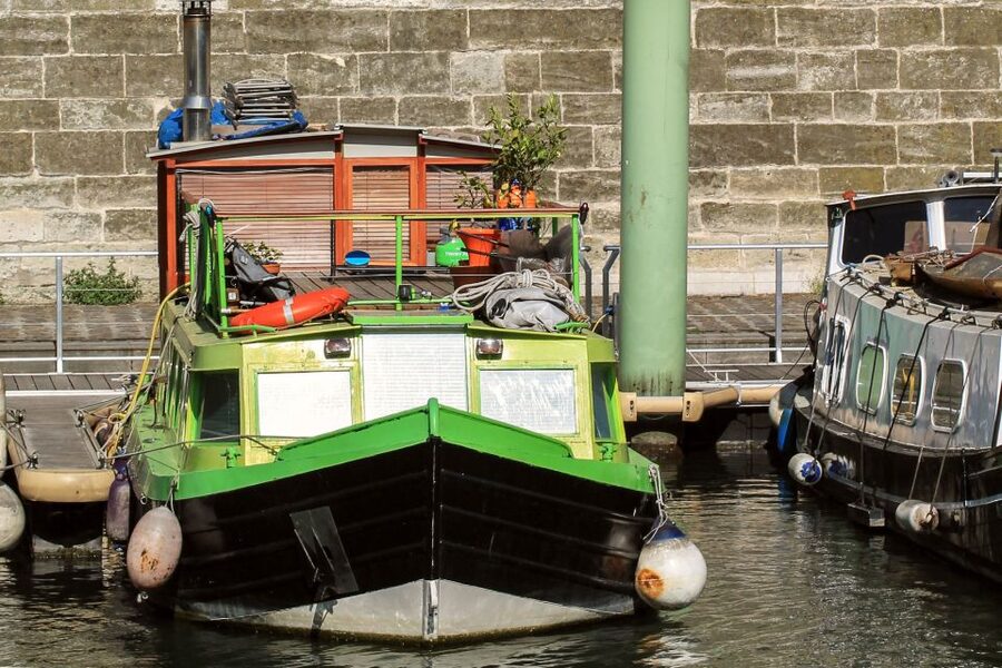 Paris: Seine River and Canal Saint-Martin Cruise - Dead Lock, the Montfaucon gibbet, and François Villon vibes