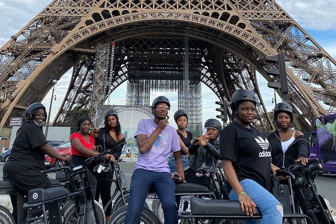 Paris Sightseeing Family Friendly Guided Electric Bike Tour - Île de la Cité, Île Saint-Louis, and Notre-Dame sight line