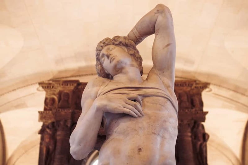 Paris: Skip-the-Line Louvre Highlights Tour with Mona Lisa - What to Bring (and What to Leave Behind)