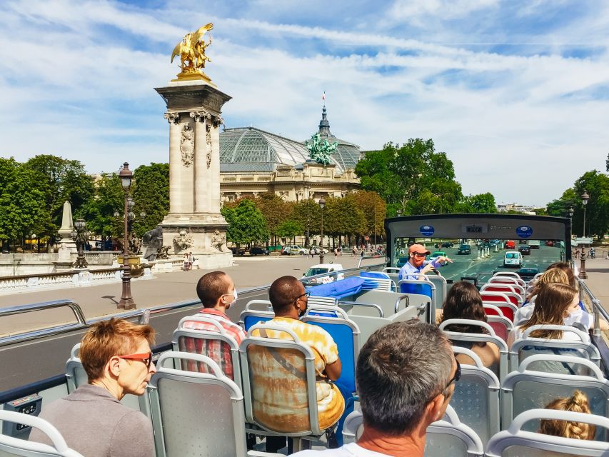 Paris: Tootbus Hop-on Hop-off with optional river cruise - Timing it right: service hours by season