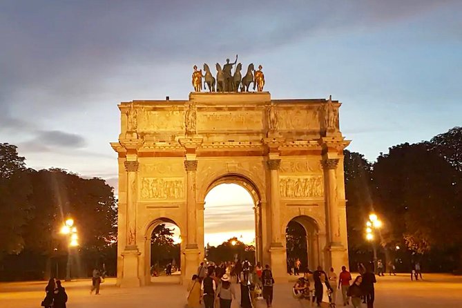 Paris Top Sights Half Day Walking Tour with a Fun Guide - Meet at Anvers and Get Your Bearings Fast