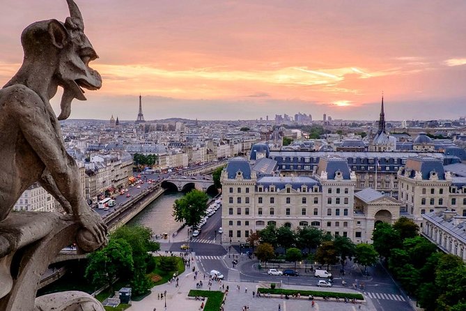 Paris Top Sights Half Day Walking Tour with a Fun Guide - Île de la Cité and Notre-Dame: See the Cathedral Area Without a Crowd Plan