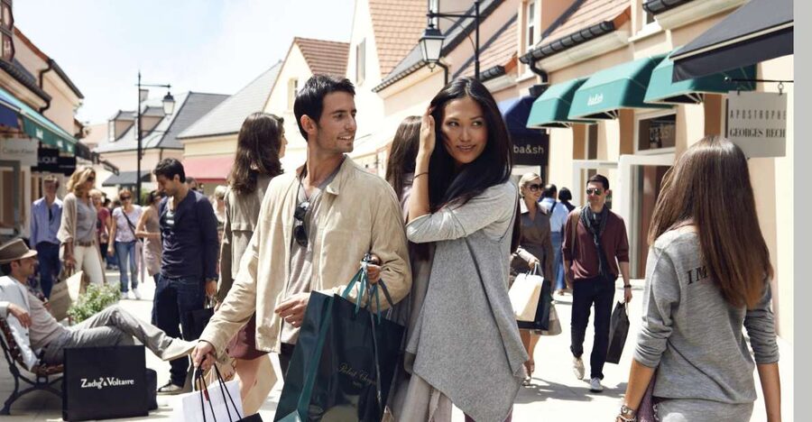 Paris: Vallée Village Outlet Shopping Day - Key takeaways before you go