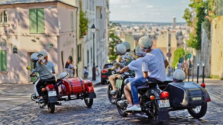 Paris Vintage Sidecar Premium & Private Half-Day Tour - Eiffel Tower photo time, and why this ride changes the perspective