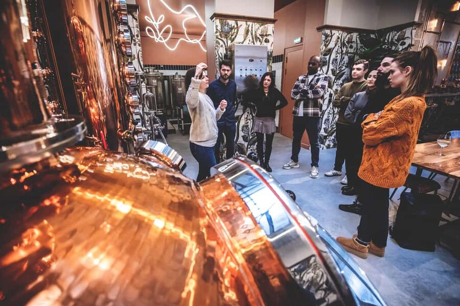 Paris Visit and gin tasting in English - What makes the location and atmosphere worth your time