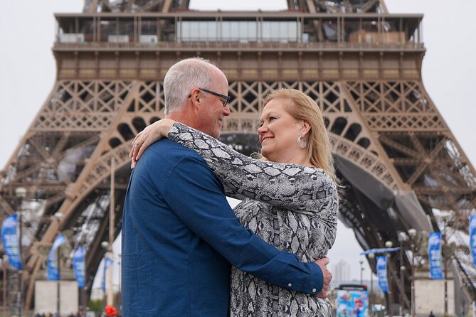 Photo Session in Paris - Photographer at the Eiffel Tower - Where you get the best “first shot” look: the main square view