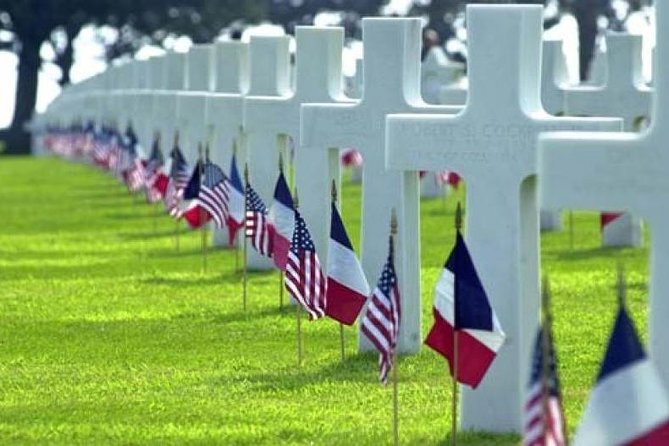 Private D-Day Experience from Bayeux - Omaha Beach: the 15-minute sand walk that makes the story real