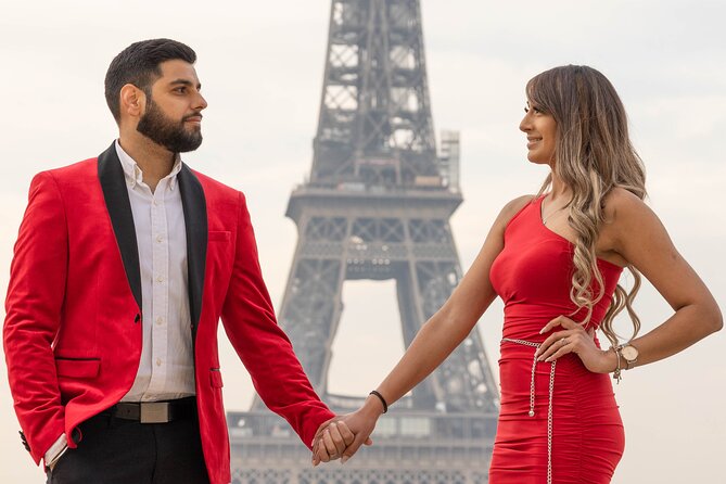 Private Guided Professional Photoshoot by the Eiffel Tower - Eiffel Tower photos without Eiffel Tower entry