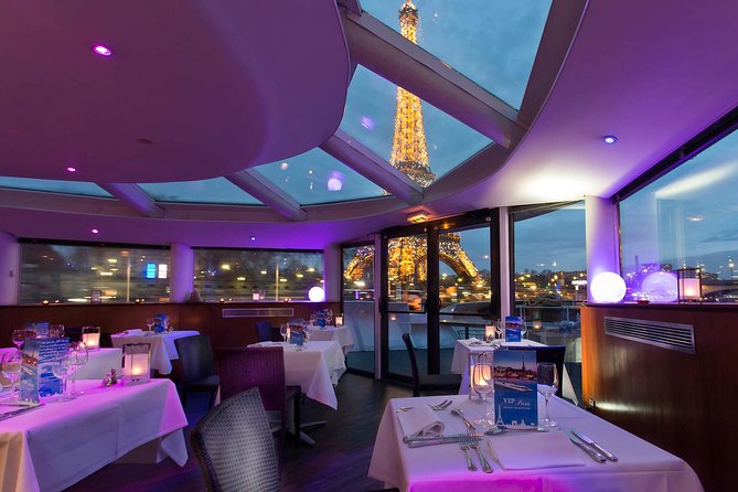 Seine River Dinner Cruise with Live Singer by VIP Yacht de Paris - How the night flows: seating, views, and when dinner shows up