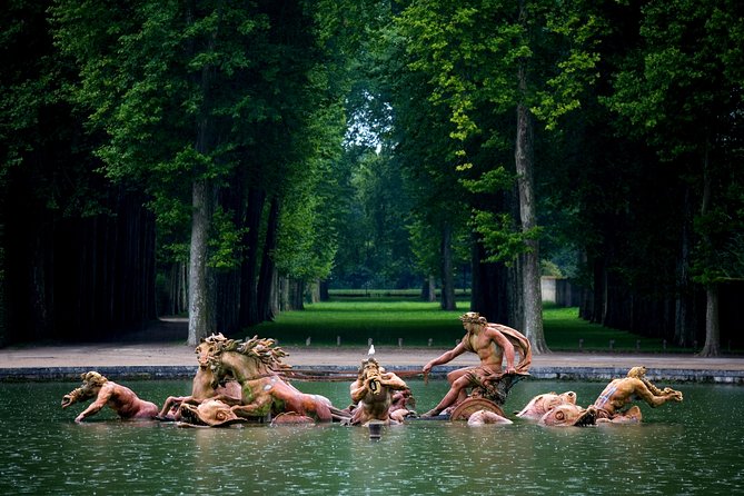 Versailles Domain Audio Guided Half Day Tour from Paris - Gardens and fountains: making 30 minutes count in the Jardins du Château de Versailles