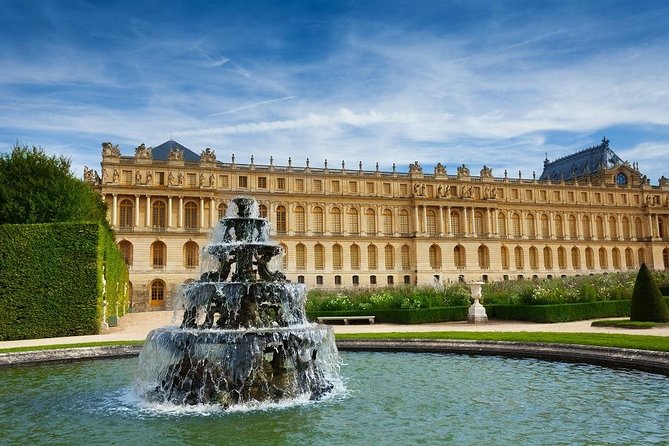 Versailles Full Tour: Palace, Gardens & Marie-Antoinette’s Estate - Gardens After the Palace: 1,977 Acres, About 210,000 Flowers, and a Big Shift in Pace