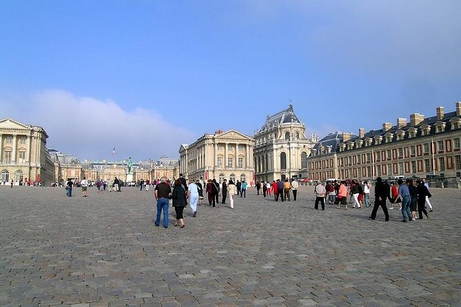 Versailles Guided Visit – Hotel Pickup, Meeting Point or None - Group Size, Pace, and Why the Best Guides Feel Like a Local