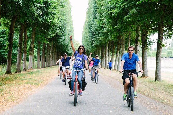 Versailles Half Day eBike - Petit Trianon visit: a second Trianon stop to compare the vibe